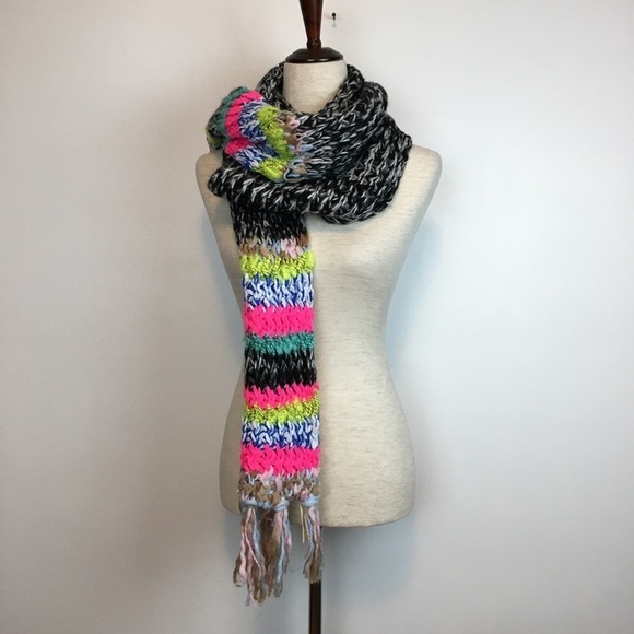 COLLECTION EIGHTEEN XIIX Scarf Chunky Knit Yarn Boho Bright Multi Oversized NWT - Picture 9 of 12